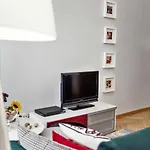 アパート Apartament Chmielna 5