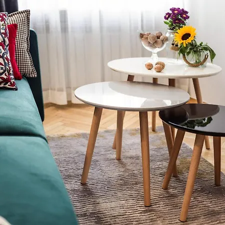 Apartament Chmielna 5 * ワルシャワ